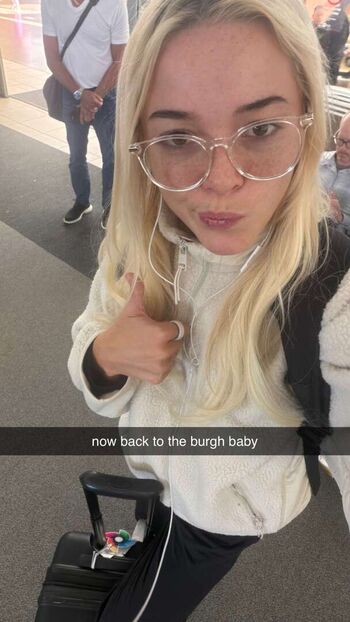 🔥 Livvy dunne  page leaked private photo uncensored full