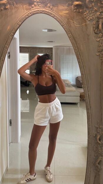 🔥 Liyamizrahii page leaked private photo uncensored full