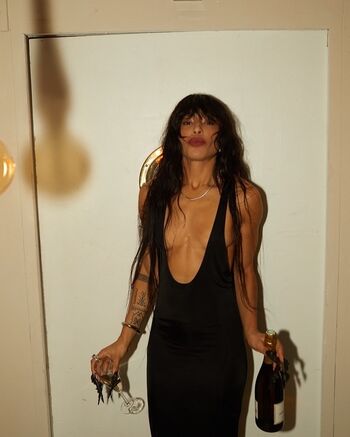 🔥 Loreenofficial leaked private photo uncensored full
