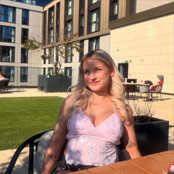 🔥 Luceoliviaxo leaked private photo uncensored full