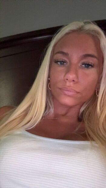 🔥 Lyren strate leaked private photo uncensored full