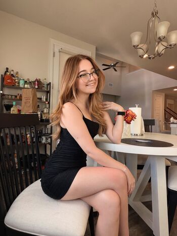 🔥 Lyssaurora page leaked private photo uncensored full