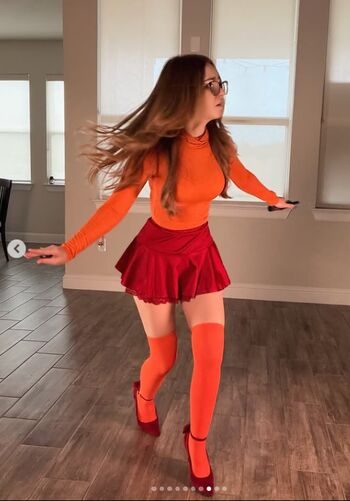 🔥 Lyssaurora leaked private photo uncensored full