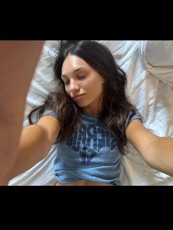 🔥 Maddie ziegler  page leaked private photo uncensored full