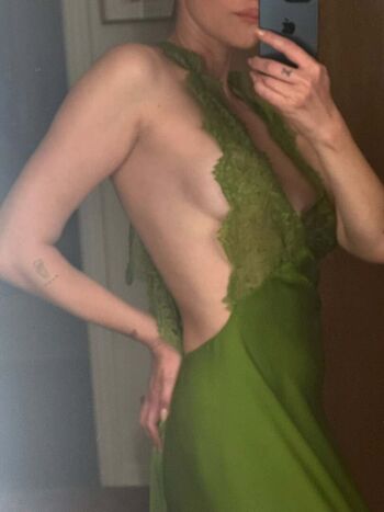 🔥 Maika monroe leaked private photo uncensored full