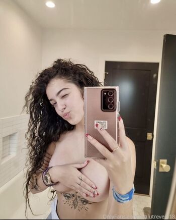 🔥 Malu trevejo  page leaked private photo uncensored full