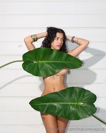 🔥 Malu trevejo  page leaked private photo uncensored full