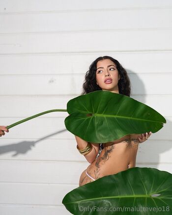 🔥 Malu trevejo  page leaked private photo uncensored full