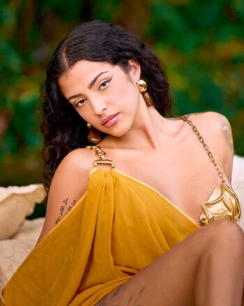 🔥 Malu trevejo leaked private photo uncensored full