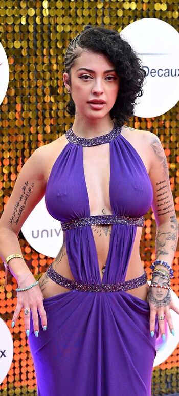 🔥 Malu trevejo leaked private photo uncensored full