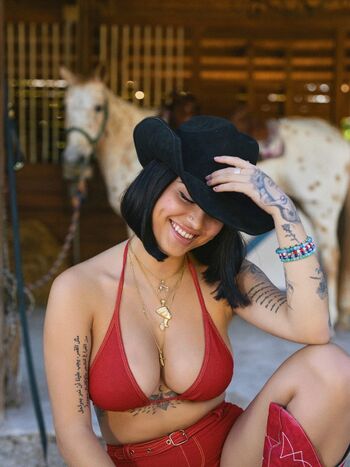 🔥 Malu trevejo  page leaked private photo uncensored full