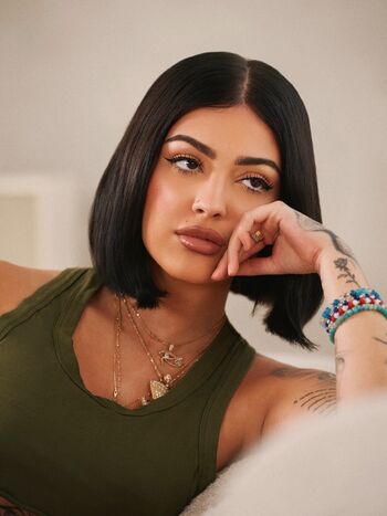 🔥 Malu trevejo  page leaked private photo uncensored full