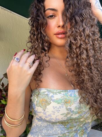 🔥 Malu trevejo  page leaked private photo uncensored full