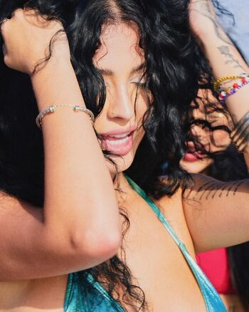 🔥 Malu trevejo  page leaked private photo uncensored full
