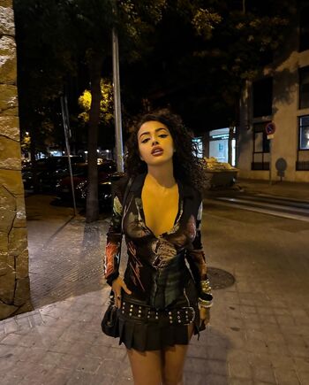 🔥 Malu trevejo  page leaked private photo uncensored full