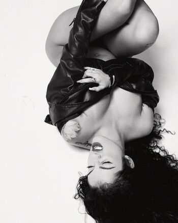 🔥 Malu trevejo leaked private photo uncensored full