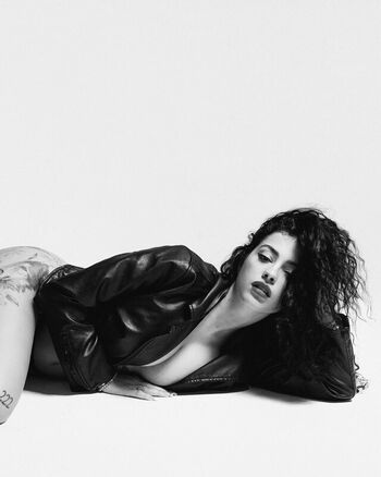🔥 Malu trevejo leaked private photo uncensored full