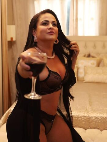 🔥 Mature women page leaked private photo uncensored full