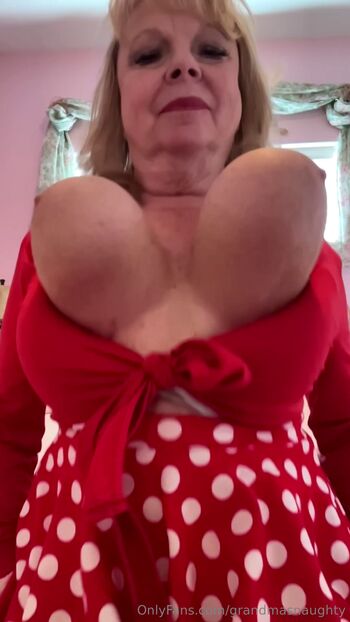 🔥 Mature women page leaked private photo uncensored full