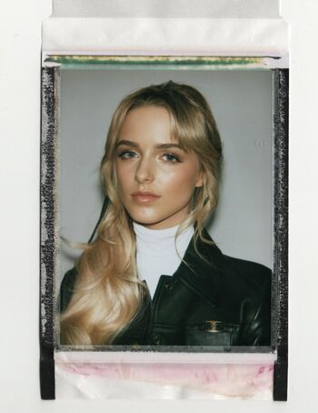 🔥 Mckenna grace  page leaked private photo uncensored full