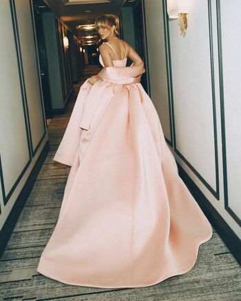 🔥 Mckenna grace  page leaked private photo uncensored full