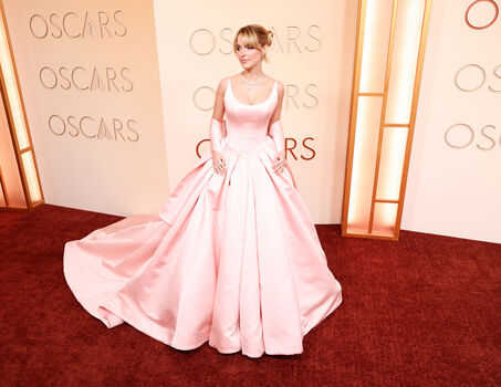 🔥 Mckenna grace  page leaked private photo uncensored full