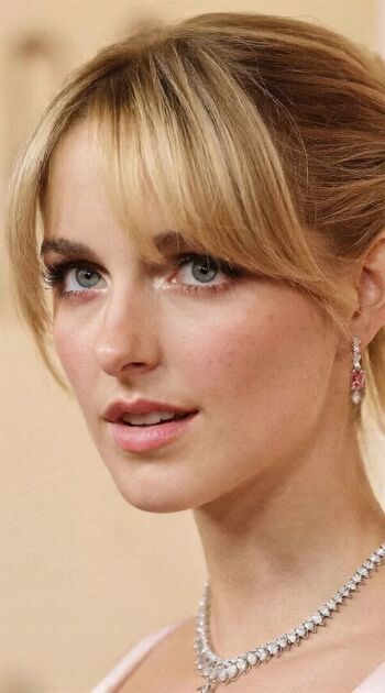 🔥 Mckenna grace  page leaked private photo uncensored full