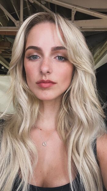 🔥 Mckenna grace leaked private photo uncensored full