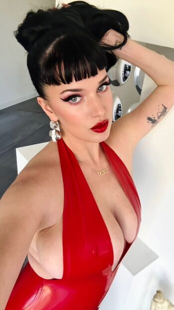 🔥 Megan louise  page leaked private photo uncensored full