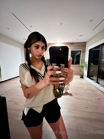 🔥 Mia khalifa  page leaked private photo uncensored full