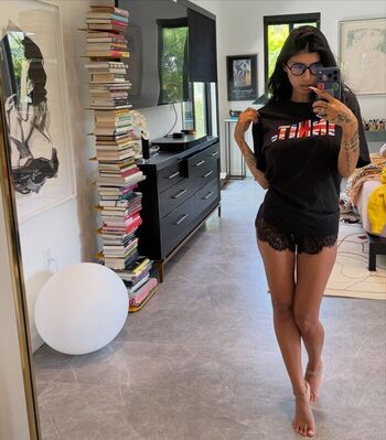 🔥 Mia khalifa  page leaked private photo uncensored full