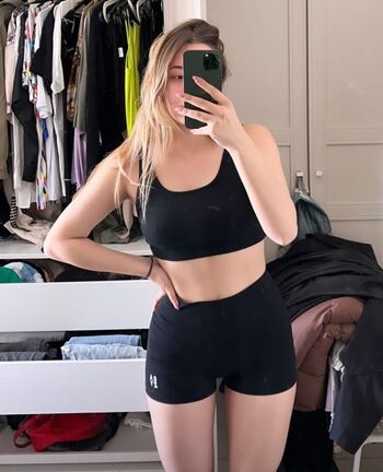 🔥 Miafitz leaked private photo uncensored full