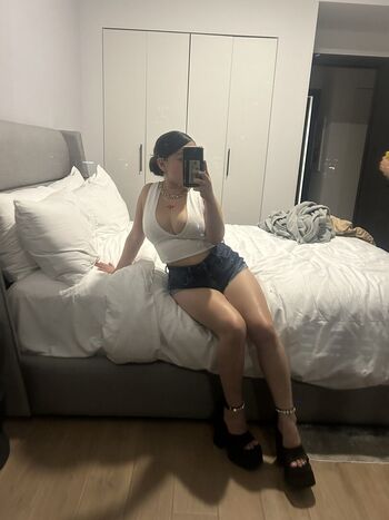 🔥 Miamiimamiiii leaked private photo uncensored full