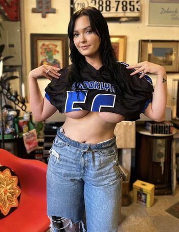 🔥 Michelleyroo page leaked private photo uncensored full