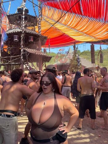 🔥 Mikaash page leaked private photo uncensored full
