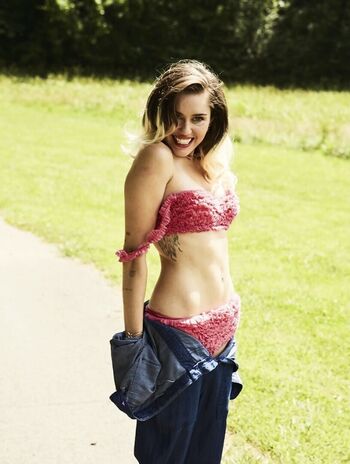 🔥 Miley cyrus page leaked private photo uncensored full