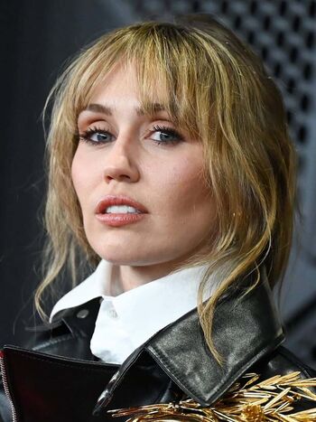 🔥 Miley cyrus page leaked private photo uncensored full