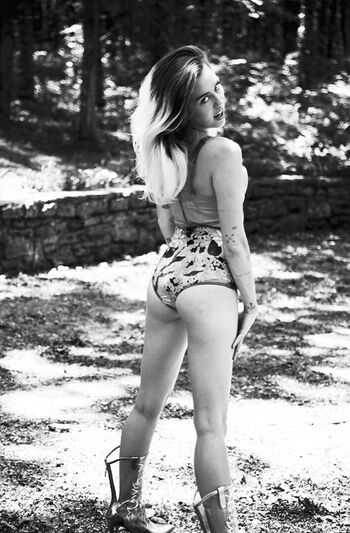 🔥 Miley cyrus page leaked private photo uncensored full