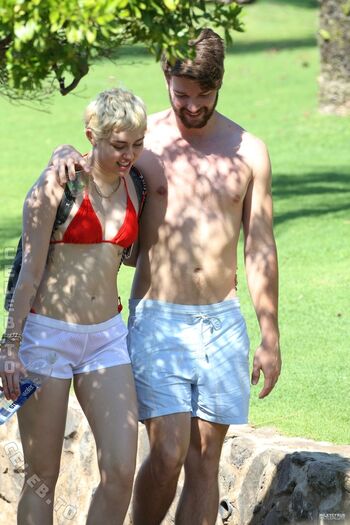 🔥 Miley cyrus page leaked private photo uncensored full