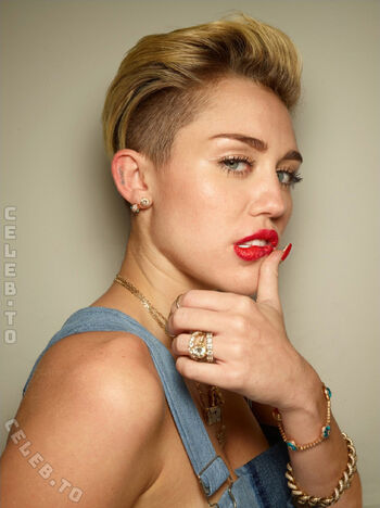 🔥 Miley cyrus page leaked private photo uncensored full