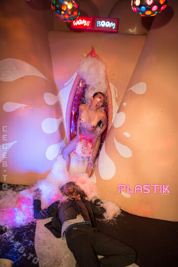 🔥 Miley cyrus page leaked private photo uncensored full