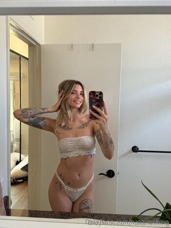 🔥 Nataliexking  page leaked private photo uncensored full