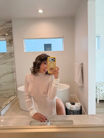 🔥 Nicole doshi  page leaked private photo uncensored full