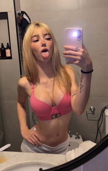 🔥 Novinhas peitudas  page leaked private photo uncensored full