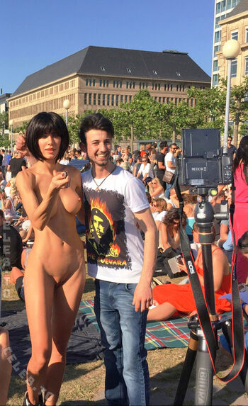 🔥 Nude in public page leaked private photo uncensored full