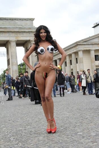 🔥 Nude in public page leaked private photo uncensored full