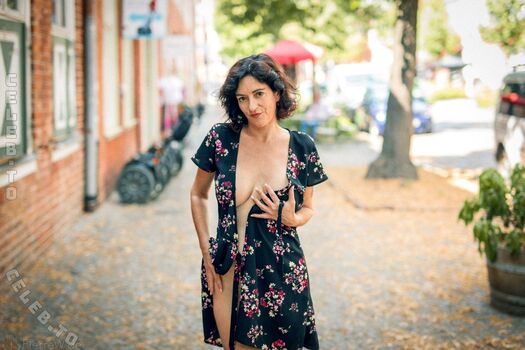 🔥 Nude in public page leaked private photo uncensored full