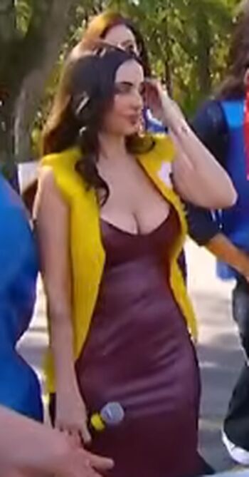 🔥 Nyvi estephan page leaked private photo uncensored full
