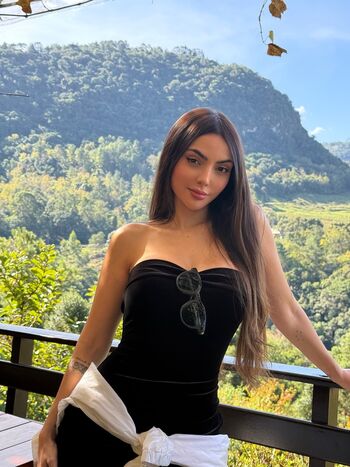 🔥 Nyvi estephan page leaked private photo uncensored full
