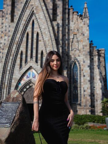🔥 Nyvi estephan page leaked private photo uncensored full